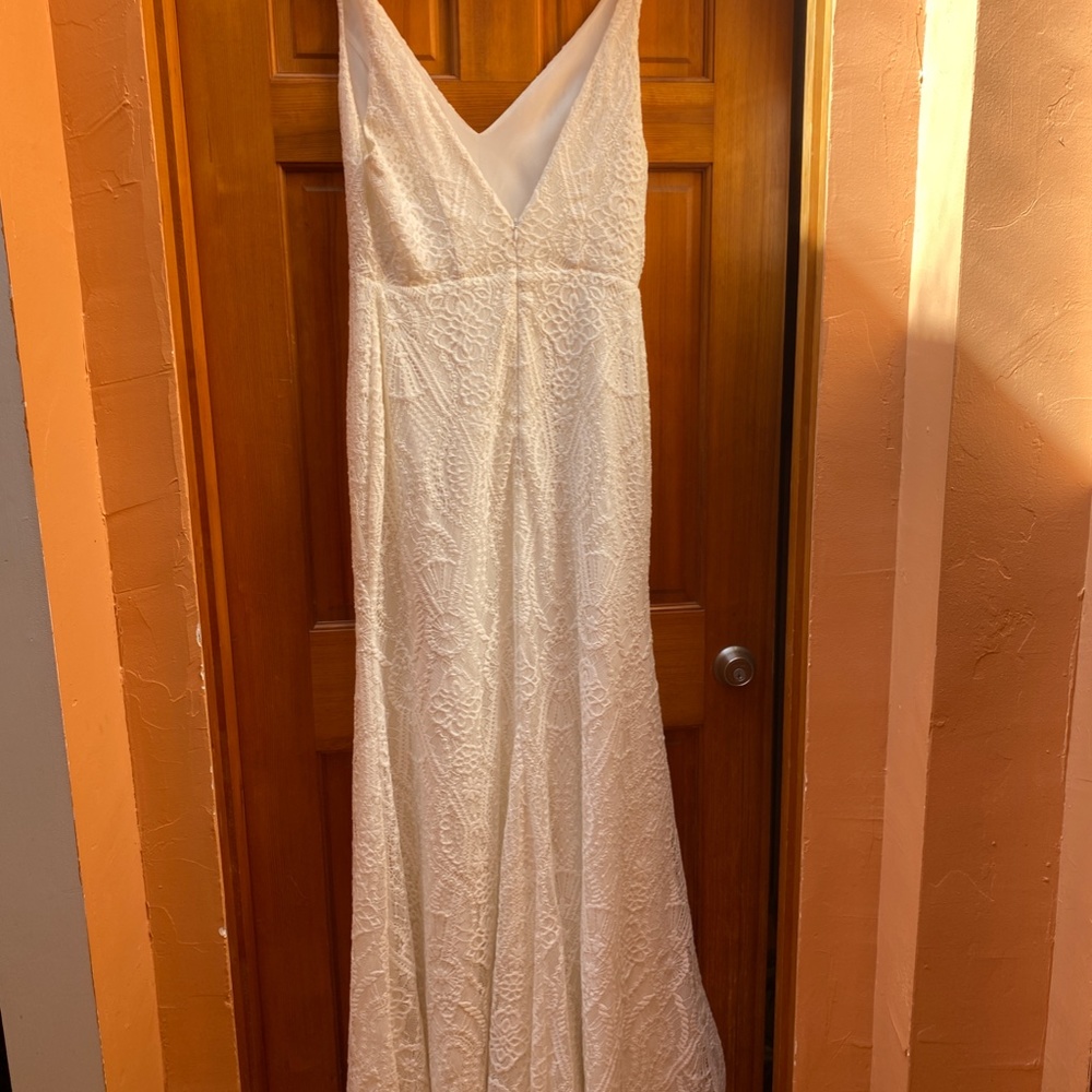 Scout "Sunset" Lace Wedding Bridal Dress - Picture 7 of 12
